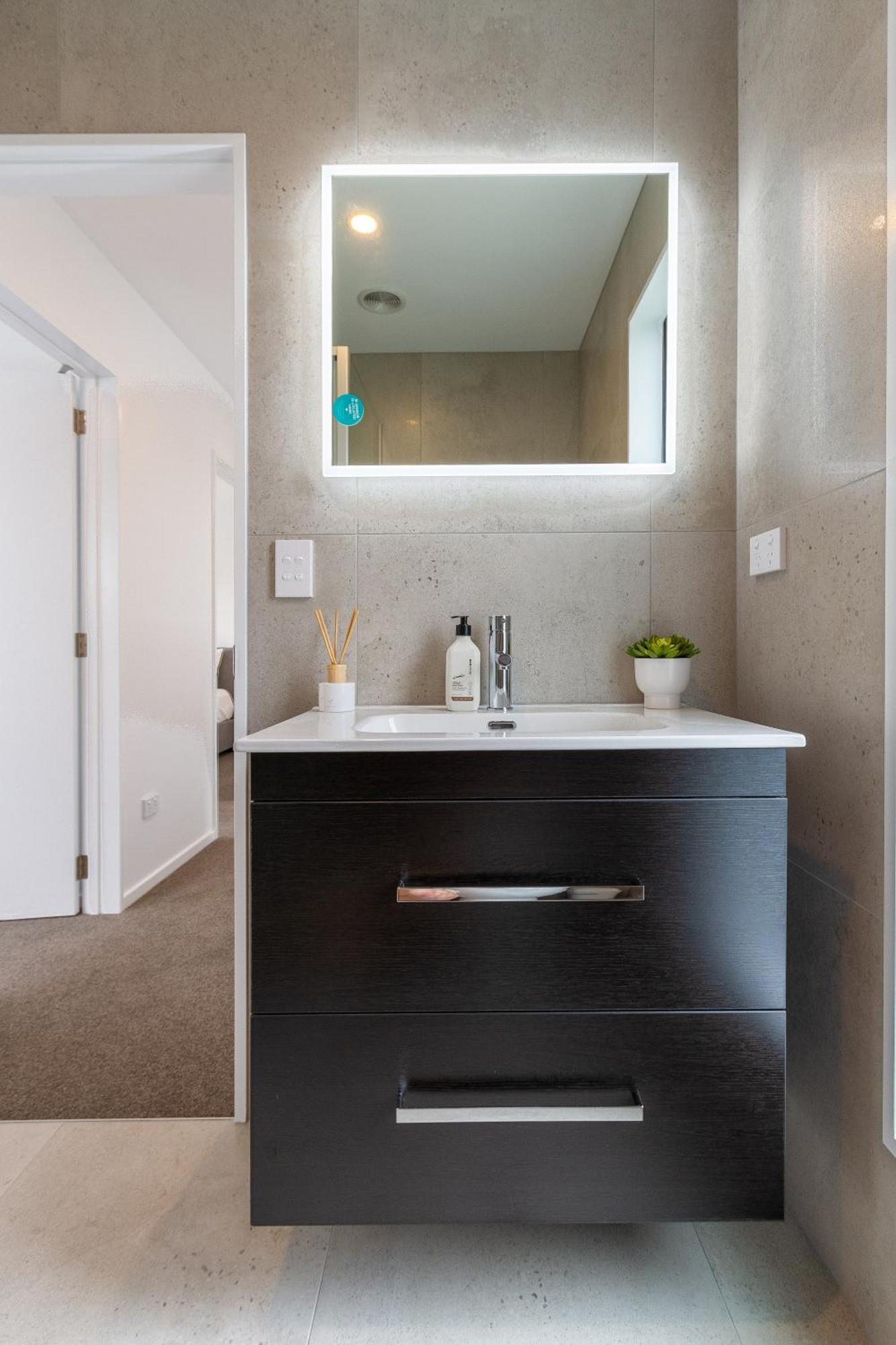 2Br Townhouse: Cosy, Close To City, Car Park Christchurch Esterno foto