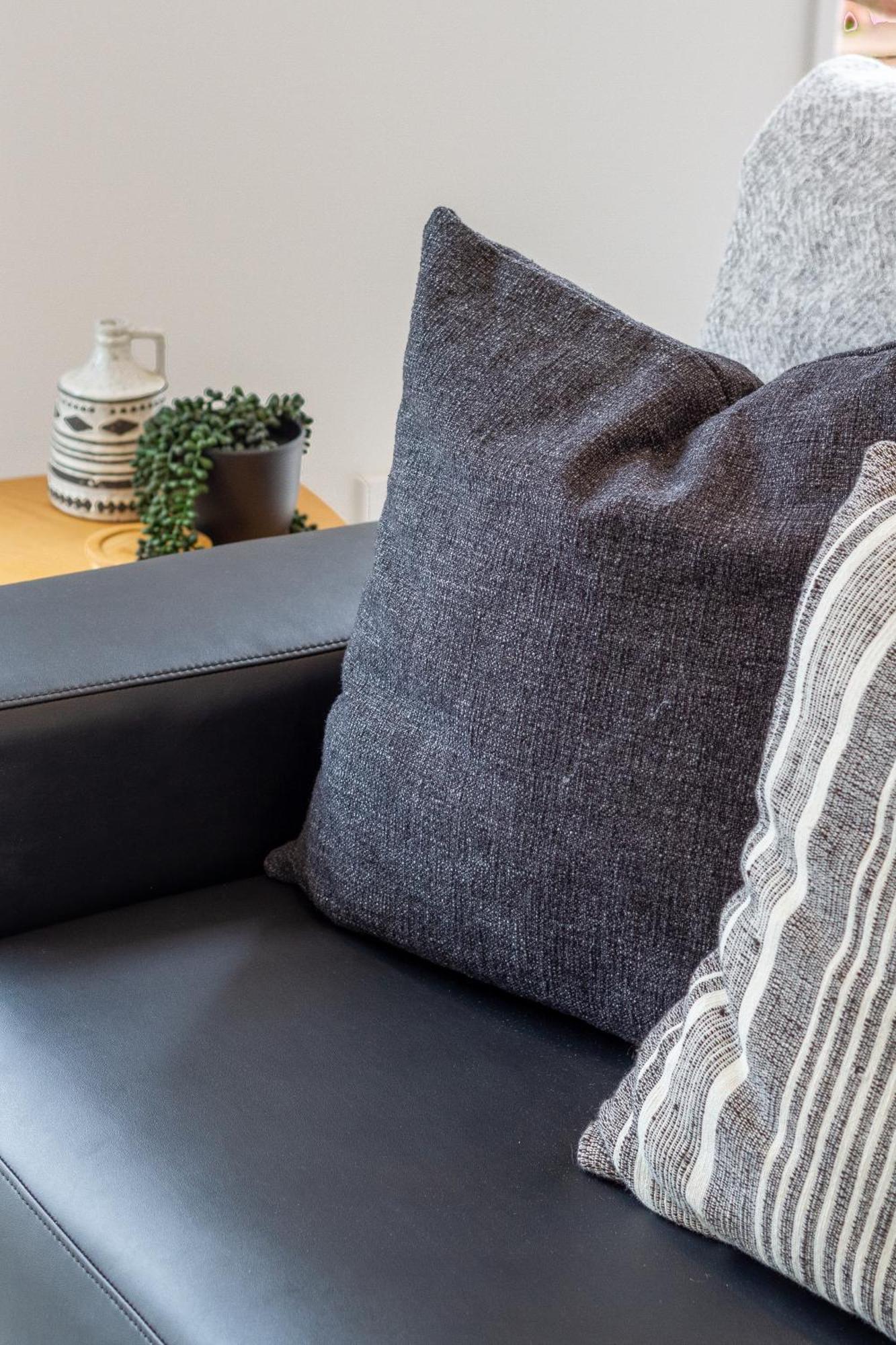 2Br Townhouse: Cosy, Close To City, Car Park Christchurch Esterno foto
