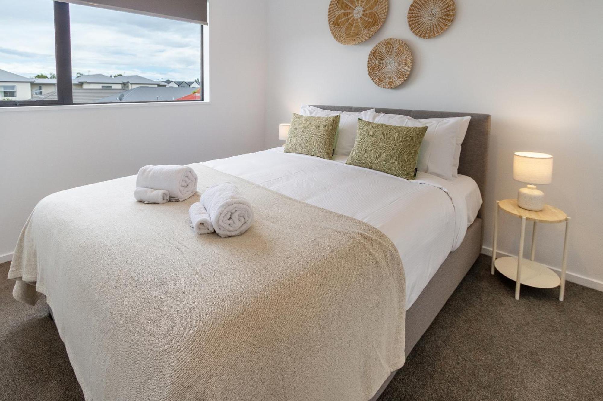 2Br Townhouse: Cosy, Close To City, Car Park Christchurch Esterno foto