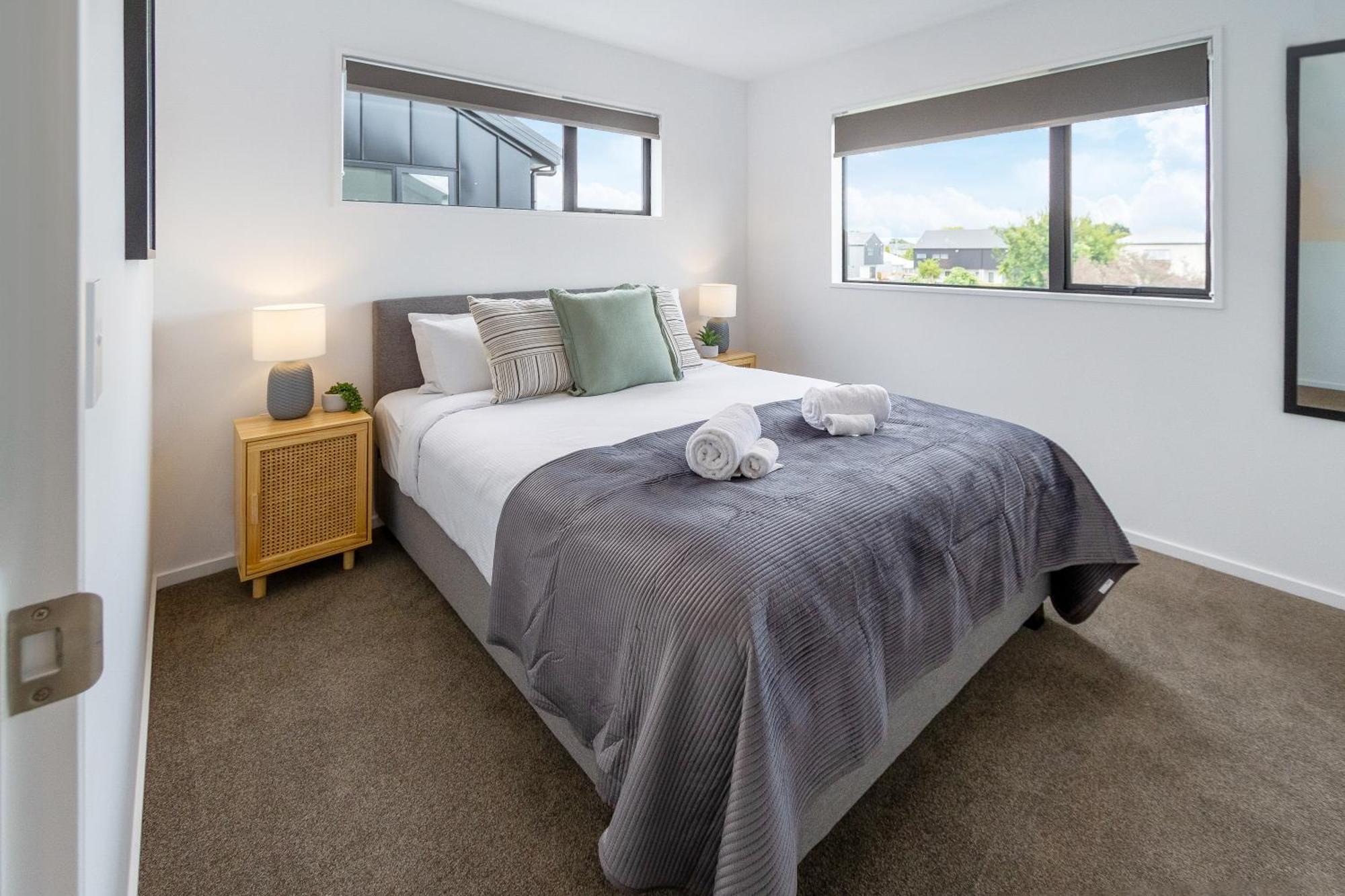 2Br Townhouse: Cosy, Close To City, Car Park Christchurch Esterno foto